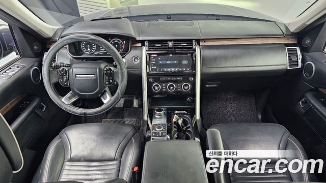 Land Rover Discovery 5 3.0 SD6 HSE Luxury 2019 — фото 7