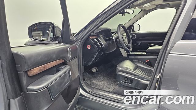 Land Rover Discovery 5 3.0 SD6 HSE Luxury 2019 — фото 10