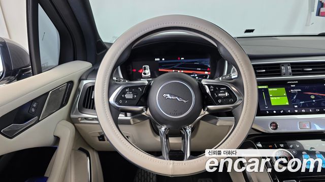 Jaguar I-PACE EV400 HSE 2019 — фото 12