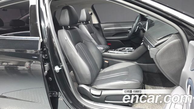 Hyundai Sonata (DN8) 2.0 Premium Plus 2022 — фото 11