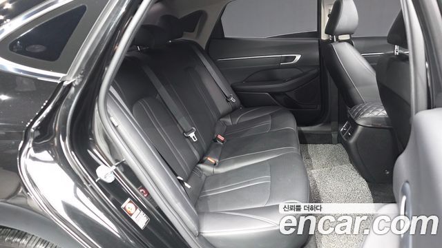 Hyundai Sonata (DN8) 2.0 Premium Plus 2022 — фото 12