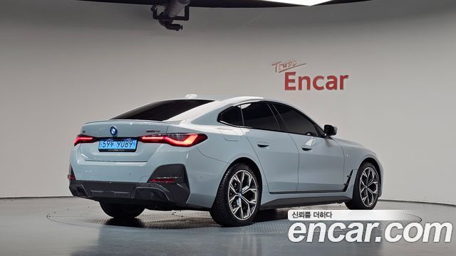 BMW i4 eDrive40 M Sports Pro 2024 — фото 2