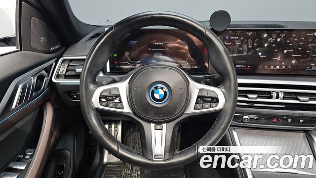 BMW i4 eDrive40 M Sports Pro 2024 — фото 17