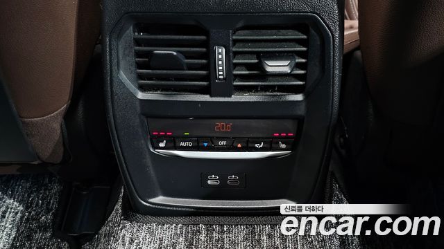 BMW i4 eDrive40 M Sports Pro 2024 — фото 22