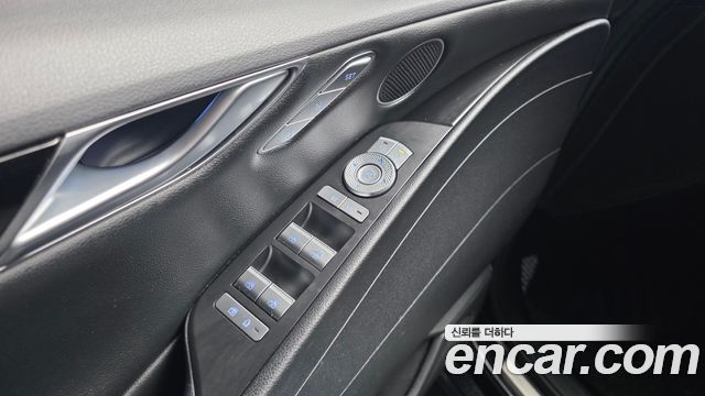 Genesis G80 (RG3) Gasoline 3.5 Turbo AWD 2022 — фото 28
