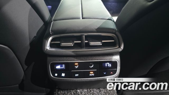 Genesis G80 (RG3) Gasoline 3.5 Turbo AWD 2022 — фото 30