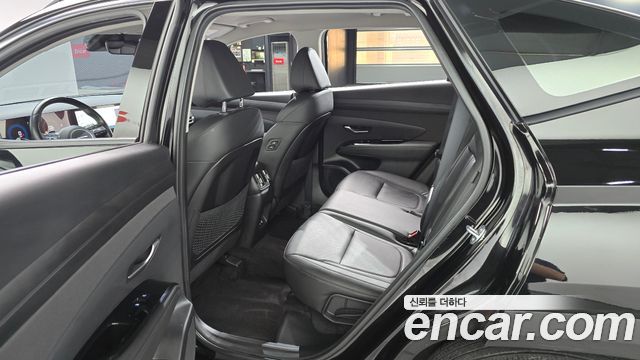 Hyundai Tucson (NX4) Gasoline 1.6 Turbo 2WD Premium 2024 — фото 15