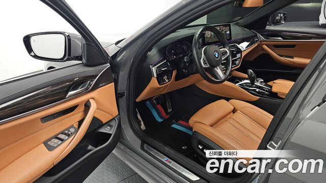BMW 5 Series (G30) 520i M Sport 2022 — фото 11