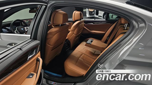 BMW 5 Series (G30) 520i M Sport 2022 — фото 12