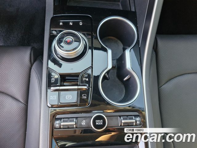 Kia K5 (III) 2.0 Prestige 2023 — фото 10