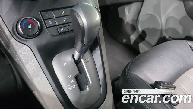 Chevrolet Orlando LPG Platinum Package 2015 — фото 9
