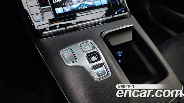Hyundai Grandeur (IG) 2.5 Le Blanc 2023 — фото 9