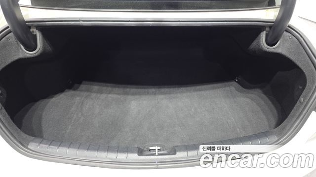 Hyundai Grandeur (IG) 2.5 Le Blanc 2023 — фото 17