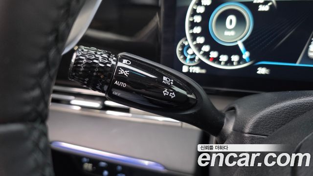 Hyundai Grandeur (IG) 2.5 Le Blanc 2023 — фото 30