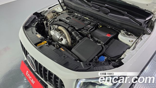 Mercedes-Benz GLB-Class (X247) AMG GLB35 4MATIC 2022 — фото 6
