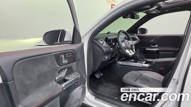 Mercedes-Benz GLB-Class (X247) AMG GLB35 4MATIC 2022 — фото 10