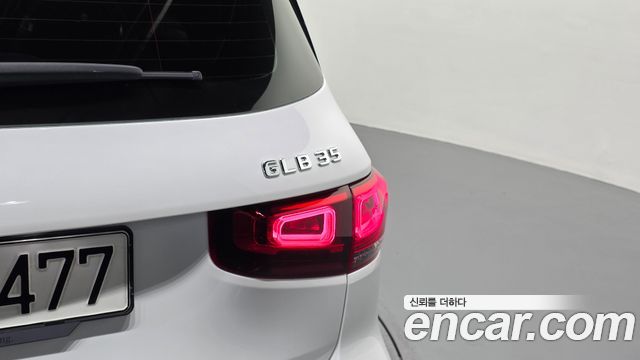 Mercedes-Benz GLB-Class (X247) AMG GLB35 4MATIC 2022 — фото 23