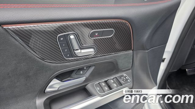 Mercedes-Benz GLB-Class (X247) AMG GLB35 4MATIC 2022 — фото 28