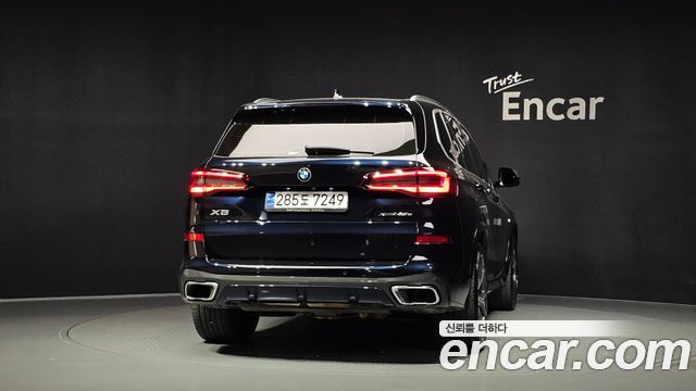 BMW X5 (G05) xDrive 45e M Sport 2021 — фото 4