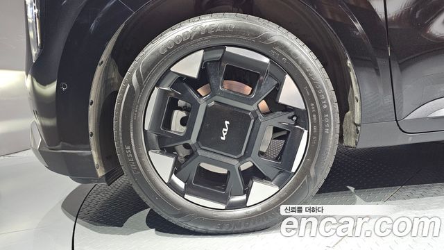 Kia Carnival (IV) HEV 9 seater Prestige 2025 — фото 5
