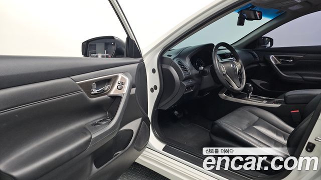 Nissan Altima 2.5 L33 2015 — фото 10