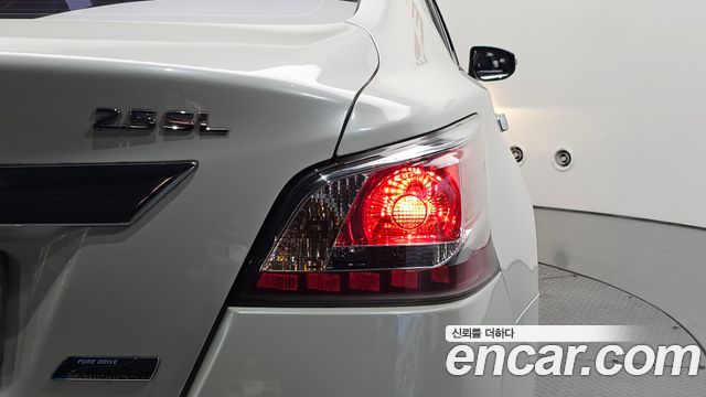 Nissan Altima 2.5 L33 2015 — фото 23