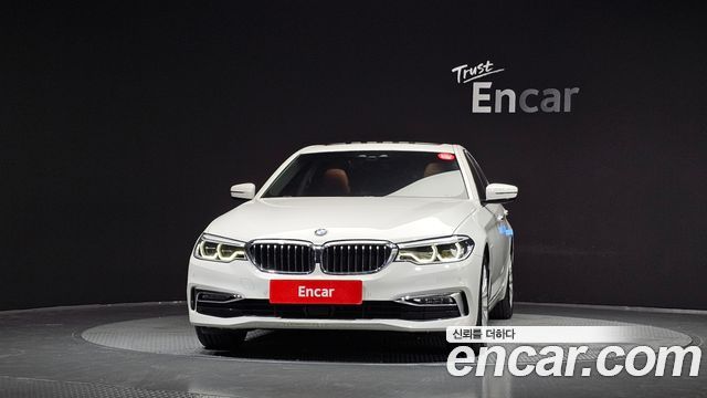 BMW 5 Series (G30) 520d Luxury Special Edition 2018 — фото 3