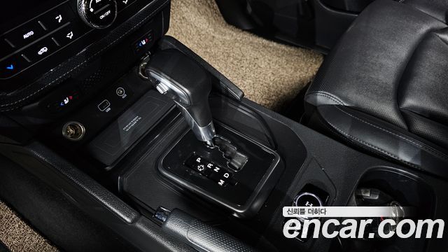 KG Mobility (SsangYong) Rexton Sports Khan Diesel 2.2 4WD Prestige 2021 — фото 9