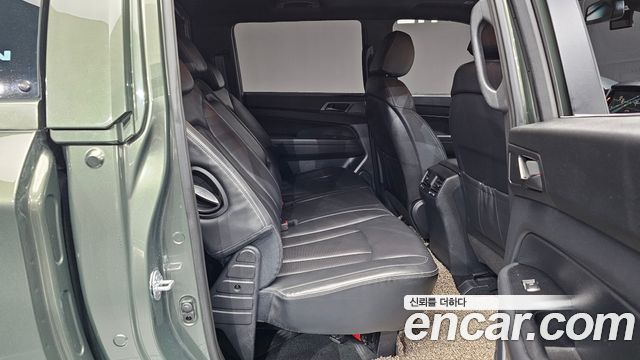 KG Mobility (SsangYong) Rexton Sports Khan Diesel 2.2 4WD Prestige 2021 — фото 12