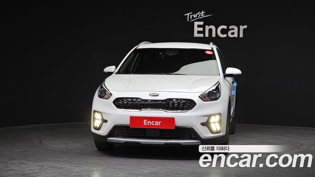 Kia Niro 1.6 HEV Prestige 2020 — фото 3