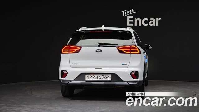 Kia Niro 1.6 HEV Prestige 2020 — фото 4
