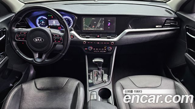 Kia Niro 1.6 HEV Prestige 2020 — фото 7