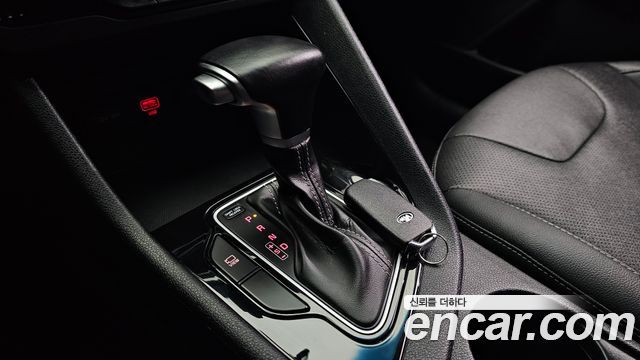 Kia Niro 1.6 HEV Prestige 2020 — фото 9