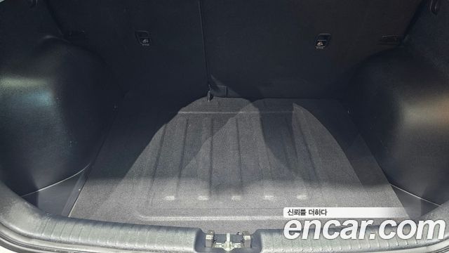 Kia Niro 1.6 HEV Prestige 2020 — фото 16