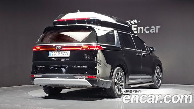 Kia Carnival (IV) Gasoline 9-Seater Hi-Limousine Signature 2021 — фото 2