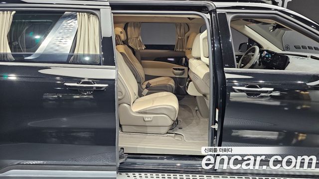 Kia Carnival (IV) Gasoline 9-Seater Hi-Limousine Signature 2021 — фото 11