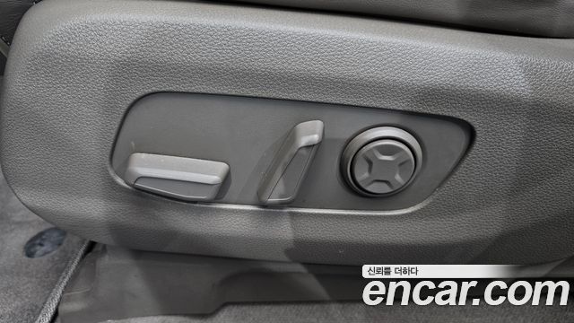 Kia Carnival (IV) Gasoline 9-Seater Hi-Limousine Signature 2021 — фото 18