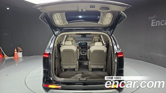 Kia Carnival (IV) Gasoline 9-Seater Hi-Limousine Signature 2021 — фото 20