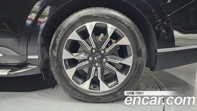 Kia Carnival (IV) Gasoline 9-Seater Hi-Limousine Signature 2021 — фото 21