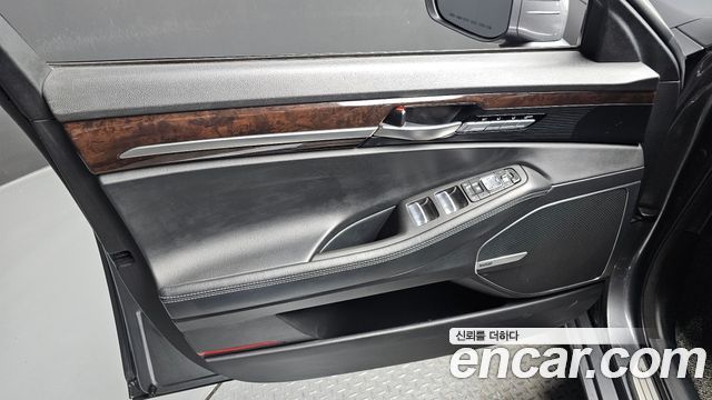 Genesis EQ900 3.8 GDI Luxury 2017 — фото 24