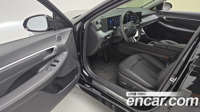 Hyundai Sonata The Edge (DN8) 2.0 Premium 2025 — фото 10