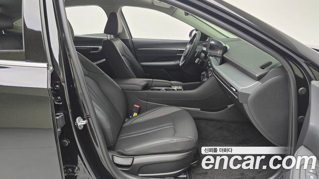 Hyundai Sonata The Edge (DN8) 2.0 Premium 2025 — фото 11