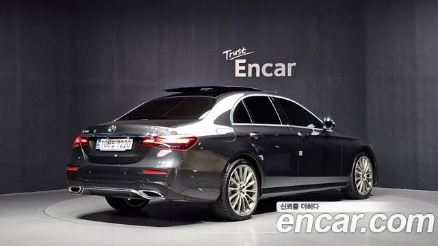 Mercedes-Benz E-Class (W213) E350 4MATIC AMG Line 2021 — фото 2