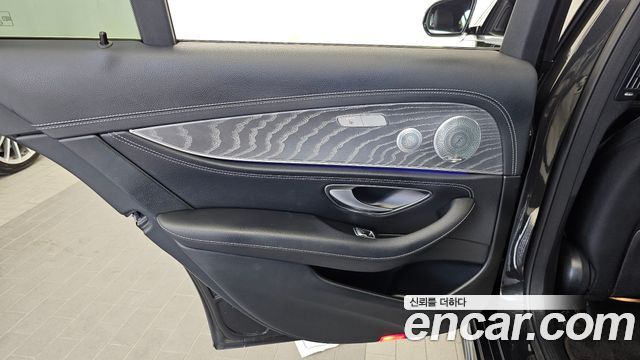 Mercedes-Benz E-Class (W213) E350 4MATIC AMG Line 2021 — фото 25