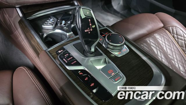 BMW 7 Series (G11) 730Ld xDrive Design Pure Excellence 2020 — фото 9