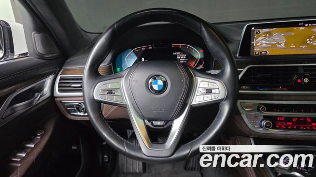 BMW 7 Series (G11) 730Ld xDrive Design Pure Excellence 2020 — фото 14