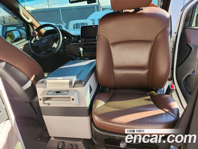 Hyundai Grand Starex 4WD Camping car 2021 — фото 3