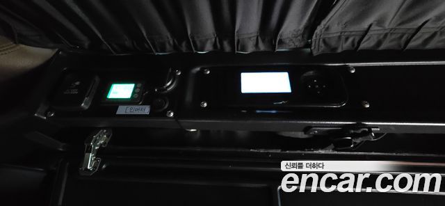 Hyundai Grand Starex 4WD Camping car 2021 — фото 19