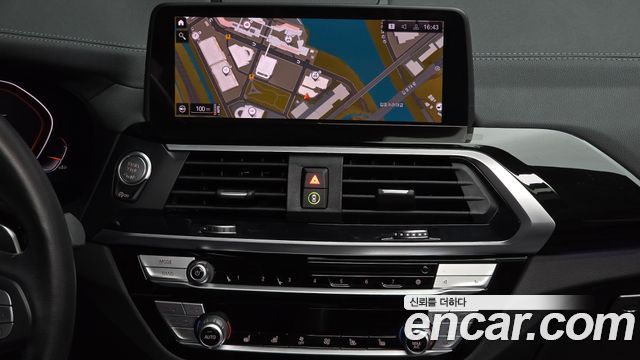 BMW X4 (G02) xDrive20i xLine 2021 — фото 18