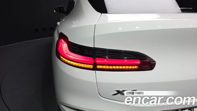 BMW X4 (G02) xDrive20i xLine 2021 — фото 29